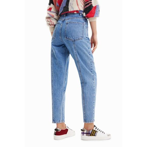 Desigual. Seamed Mom Jeans with Embroidered Heart Size 40 (8 US) - Picture 2 of 6